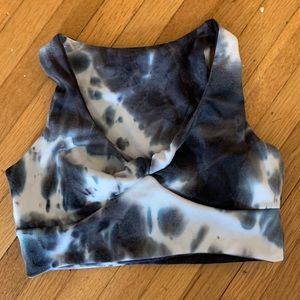 Type dye sports bra